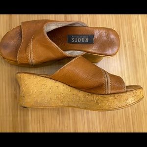 Roots leather platform sliders size 6